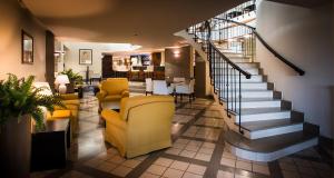 Гостиная зона в Sardegna Hotel - Suites & Restaurant