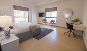 Gallery image of Premium 3BR! Partial Sea-View - Amwaj in Dubai