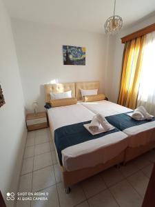 Posteľ alebo postele v izbe v ubytovaní Annas apartment 2 (AgiosNikolaos)