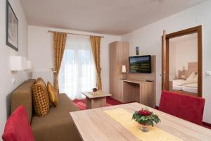 TV/Unterhaltungsangebot in der Unterkunft Hotel-Pension Melcher