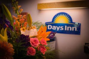 Certifikát, hodnocení, plakát nebo jiný dokument vystavený v ubytování Days Inn by Wyndham Hurley