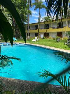 Bazén v ubytování Samara Beach Hotel nebo v jeho okolí