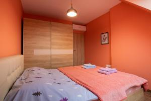 A bed or beds in a room at Apartment City View 2