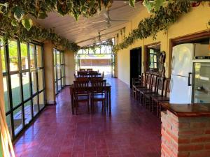 En restaurant eller et andet spisested på Casa grande La Querencia