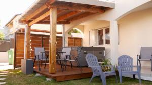 Patio nebo venkovní prostory v ubytování Aloha reunion