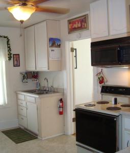 A kitchen or kitchenette at Gile Lake Getaway