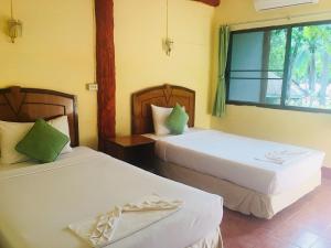 Gallery image of Koh Ngai Resort in Ko Ngai +76 photos