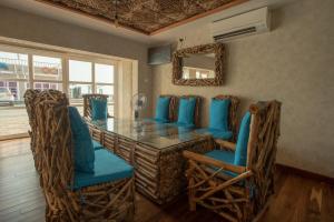 Posezení v ubytování State Beach Resort And Spa