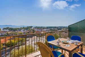 Balkón nebo terasa v ubytování Apartment Alcudia Ocean View