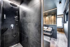 Bagno di ALMMONTE PRÄCLARUM SUITES Design Hotel