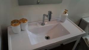 Gambar di galeri bagi Apartamento completo centro Tijucas di Tijucas +22 gambar