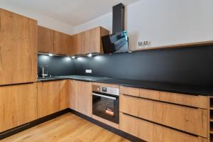 Kuchnia lub aneks kuchenny w obiekcie FamilienWohnung Wildspitze