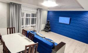 Posedenie v ubytovaní SOKIL HOUSE
