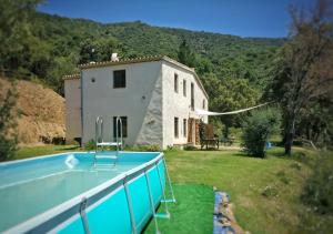 Afbeelding uit fotogalerij van Masia Mediterranian Country House Ca l'Isidre Torrent in Sant Cebrià de Vallalta