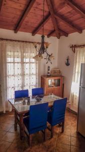 Gallery image of Captain's Villa in Skiathos Town