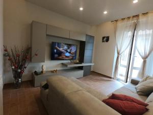 TV at/o entertainment center sa Very nice flat in Lerici 5 terre