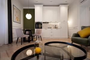 Η κουζίνα ή μικρή κουζίνα στο Luxury Apartments Donostia & Iruña +9 φωτογραφίες