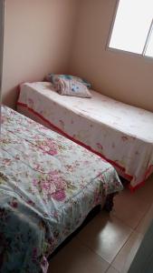Ένα ή περισσότερα κρεβάτια σε δωμάτιο στο Apartamento no val