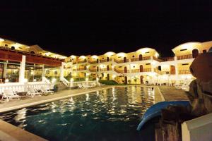 Bazén v ubytování Lunahuana River Resort nebo v jeho okolí