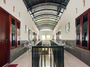 Gallery image of Super Capital O 90151 Guest House 180 in Batu