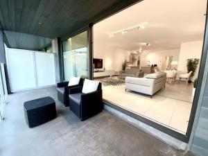 
A seating area at Luxury Suite Koksijde 201 - Adult Only
