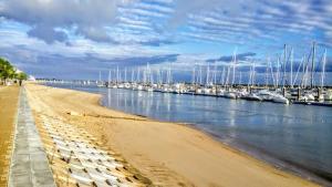Fotografia z galérie ubytovania Ático con vistas a la ría de Punta Umbría v destinácii Punta Umbría