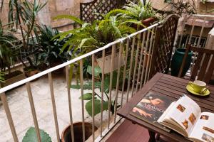 A balcony or terrace at Casa Linnea