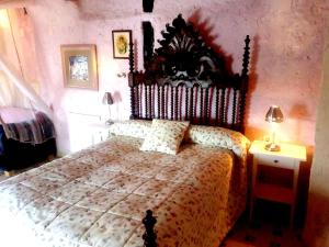 Ein Bett oder Betten in einem Zimmer der Unterkunft Modern Apartment Valeria, View