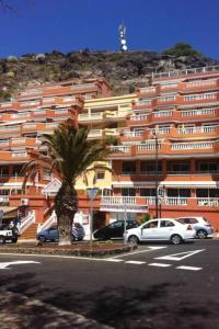 Gallery image of One bedroom appartement with sea view shared pool and terrace at Santiago del Teide in Puerto de Santiago