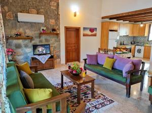 Køkken eller tekøkken på Villa Kayakoy 2 - Private Stone Villa