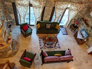 Et opholdsområde på Villa Kayakoy 2 - Private Stone Villa