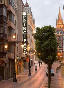 Hotelli – kaupungin Oviedo yleisnäkymä majoituspaikasta käsin