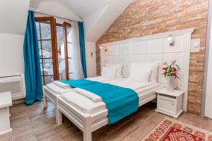 Een bed of bedden in een kamer bij Hotel-Restaurant Kriva Ćuprija