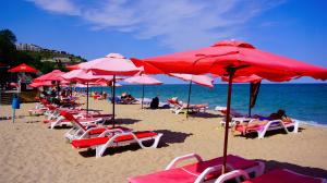 Gallery image of Апартаменти Бяла Клиф на плажа - Apartments Byala Cliff First Line in Byala +24 photos