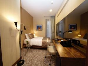 Μια τηλεόραση ή/και κέντρο ψυχαγωγίας στο Inera Hotel Pendik +22 φωτογραφίες