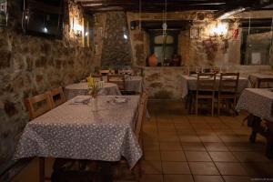 A restaurant or other place to eat at Hostal-Resturante La Moruga