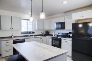 Gallery image of Copper King Extended Stay Collection in Butte