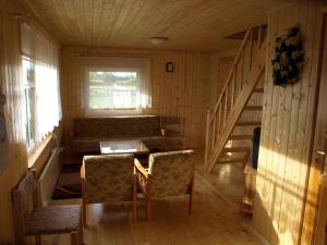 Posezení v ubytování Laasi-Jaani Holiday Homes