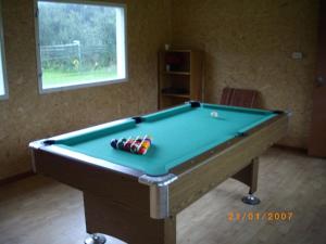 Biliár nebo kulečník v ubytování Laasi-Jaani Holiday Homes