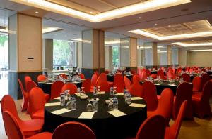 Restoran ili drugo mesto za obedovanje u objektu Discovery Ancol
