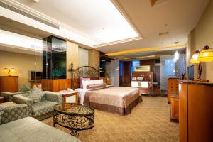 In-stone Motel 객실 침대