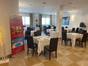 Restaurace v ubytování Hotel Montera Plaza