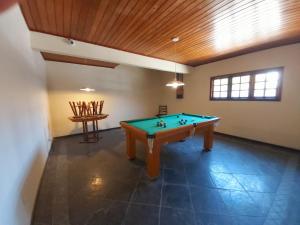 Biliár nebo kulečník v ubytování Casa Village Ilha de Mykonos