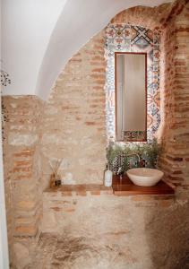 Bilik mandi di Casa Rural El Medievo- SOLO ADULTOS