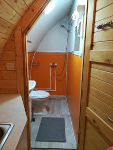 Koupelna v ubytování Vila Jelena - BUNGALOV