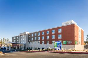 a rendering of the exterior of a building at Holiday Inn Express & Suites - Bend South by IHG in Bend