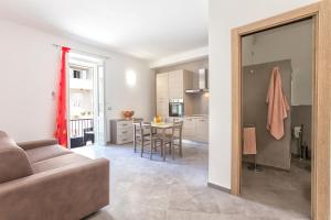 Kuchyň nebo kuchyňský kout v ubytování Nonna Adelina Apartments & rooms