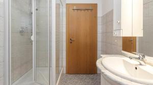 Vannituba majutusasutuses Haus Sahin