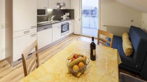 Köök või kööginurk majutusasutuses Haus Sahin