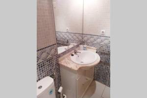 Koupelna v ubytování R22-Loft en Madrid con aire acondicionado y Wifi + 5 fotografií